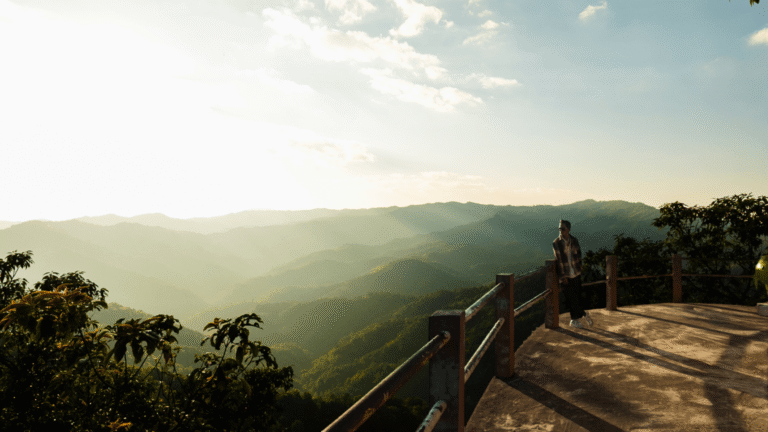 A crowded afternoon at the White Temple showing the Northern Thailand travel reality vs expectations